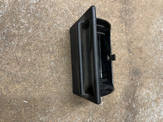 Used Elan M100 Ashtray